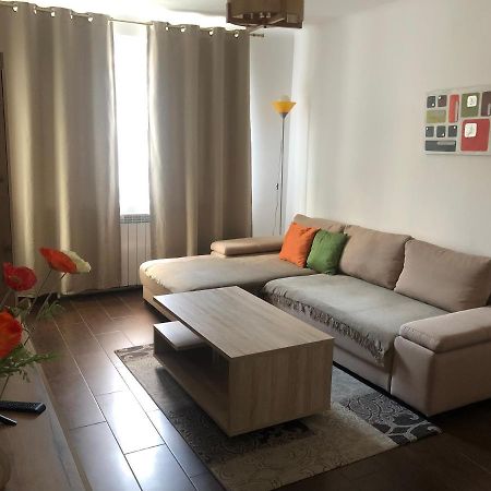 Central Home Piatra Neamţ エクステリア 写真